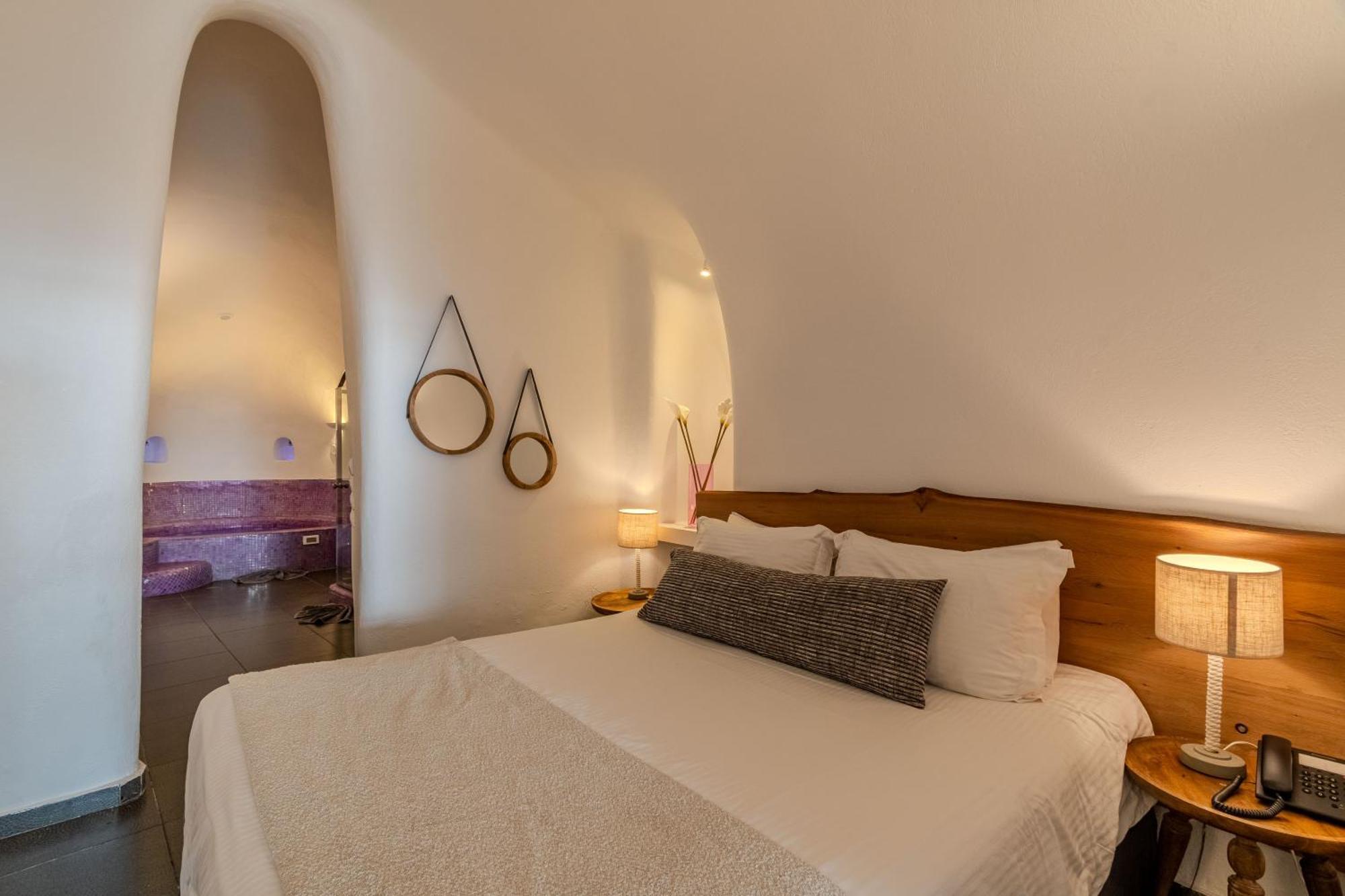 Aroma Suites Fira  Exterior photo