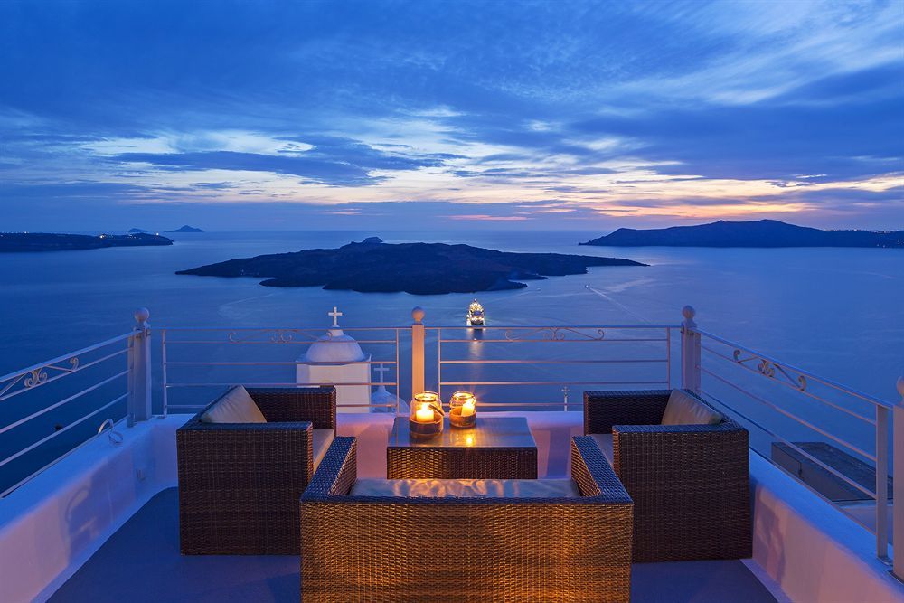 Aroma Suites Fira  Exterior photo