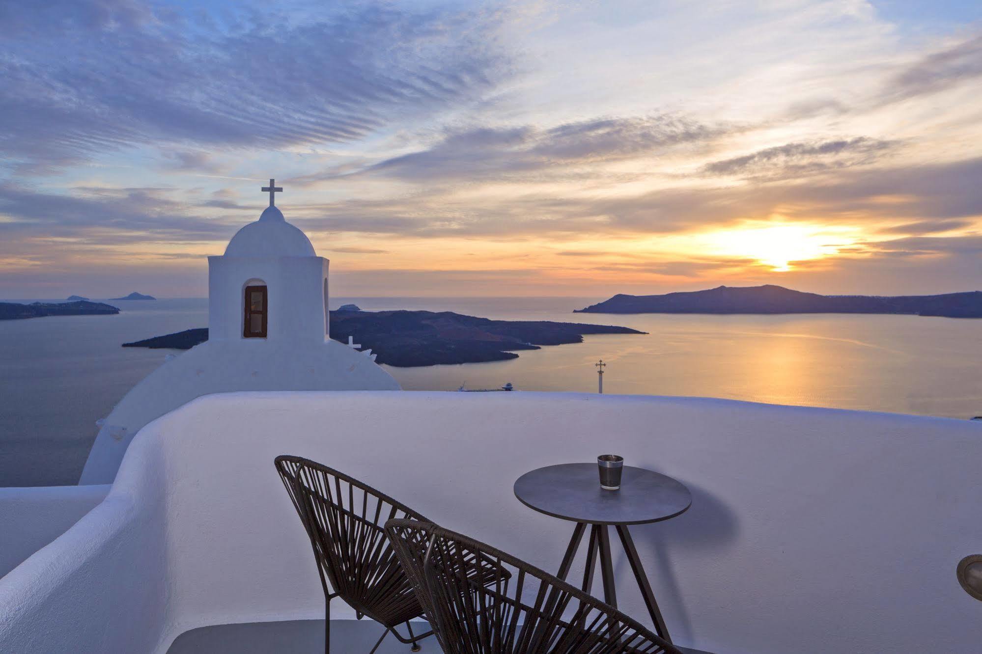 Aroma Suites Fira  Exterior photo